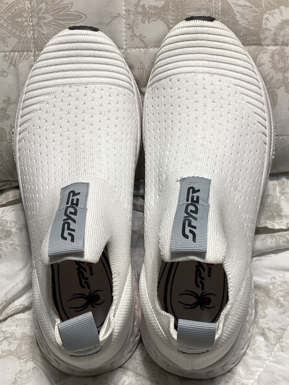 NWOB Spyder White Knit Slip-On Sneakers with Gray Logo Tabs